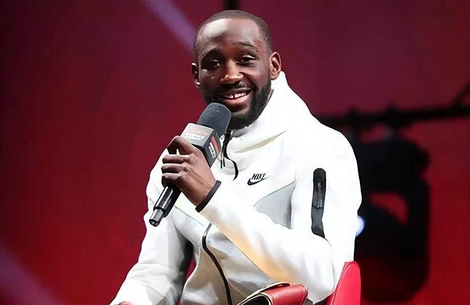 克劳福德再, 放弃后者, 的过渡拳王 克劳福德再, 放弃后者, 的过渡拳王