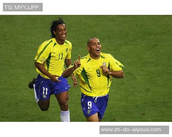 顶级足球球星技艺解析与实战技巧教学全面指南